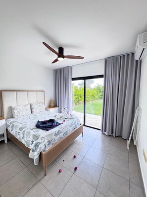3 bedrooms, iron/ironing board, free WiFi, bed sheets - Private Pool Villa for 8 Beach Club & Golf - Playa Nueva Romana, Villa Sol & Fun (San Pedro de Macorís)