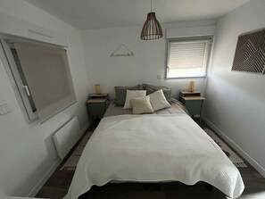 2 Schlafzimmer, Bügeleisen/Bügelbrett, Reisekinderbett, kostenloses WLAN