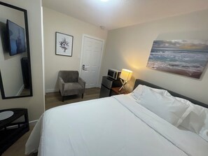 1 soverom, strykejern/-brett, wi-fi og sengetøy