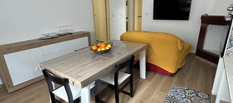 Apartment with patio Calasetta