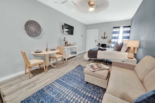 Anchor Ahoy Beach Getaway - Unit 6