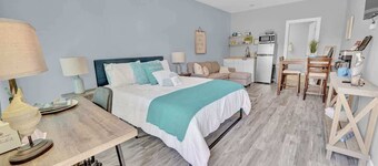 The Pelican Nest in FWB - Unit 5