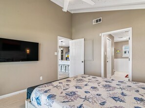 House (3 Bedrooms) | Property amenity - Parijatha by Ryson Vacation Rentals (Galveston)