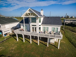 House (4 Bedrooms) | Property amenity - Casablanca by Ryson Vacation Rentals (Galveston)