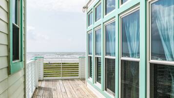 House (2 Bedrooms) | Property amenity