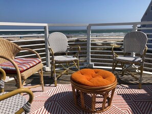 House (2 Bedrooms) | Property amenity - Beachfront Melody by Ryson Vacation Rentals (Galveston)