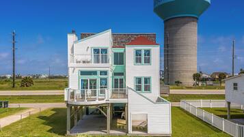 House (2 Bedrooms) | Property amenity