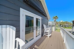 House (4 Bedrooms) | Property amenity