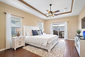 House (4 Bedrooms) | Property amenity - Copper Top by Ryson Vacation Rentals (Galveston)