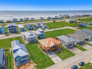 House (4 Bedrooms) | Property amenity - Copper Top by Ryson Vacation Rentals (Galveston)