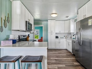 Unclassified image, 3 of 30, button - Colva Tides by Ryson Vacation Rentals (Galveston)