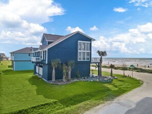 單棟房屋 (4 Bedrooms) | 住宿設施服務