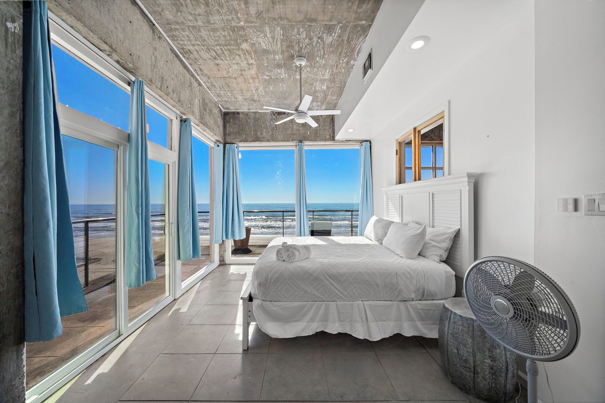 House (4 Bedrooms) | Property amenity