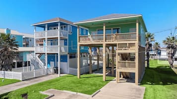 House (3 Bedrooms) | Property amenity