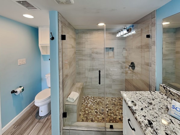 Condo (1 Bedroom) | Property amenity