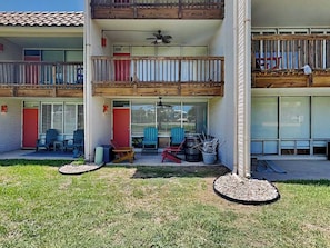 Front of property - Sandy Shores by Silver Sands Vacation Rentals (Port Aransas)