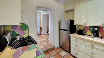 House (2 Bedrooms) | Property amenity