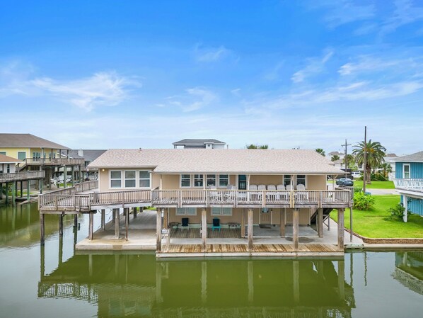 하우스 (4 Bedrooms) | 숙박 시설 정면