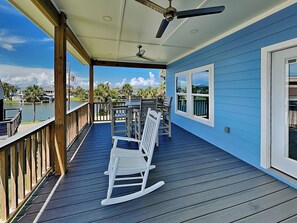 House (3 Bedrooms) | Property amenity - Play N Hooky by Ryson Vacation Rentals (Galveston)