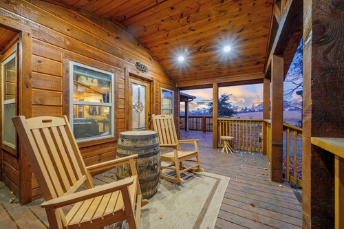 Authentic Horse Ranch Cabin Stay