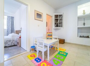 3 chambres, fer et planche à repasser, accès Internet, draps fournis