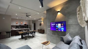 LĂ€genhet Standard | Vardagsrum | Platt-tv