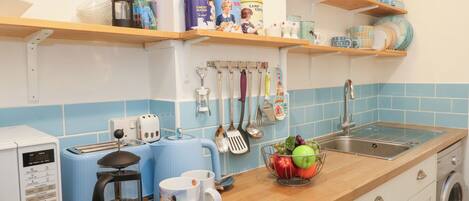 廚房用具/餐具/器皿