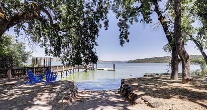 Dock, Slip & Launch: Waterfront Home on Clear Lake
