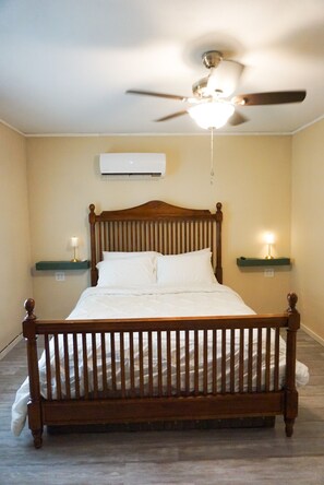 2 Schlafzimmer, Bügeleisen/Bügelbrett, kostenloses WLAN, Bettwäsche