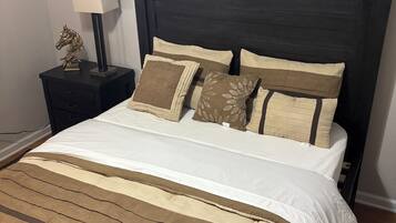 3 bedrooms, WiFi, bed sheets