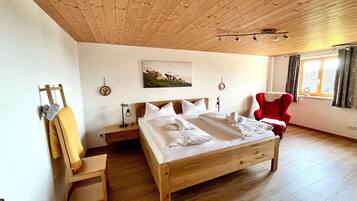 Apartment, 2 Bedrooms, Smoking, Terrace | 2 bedrooms