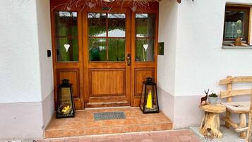 Apartment, 2 Bedrooms, Smoking, Terrace | Exterior detail