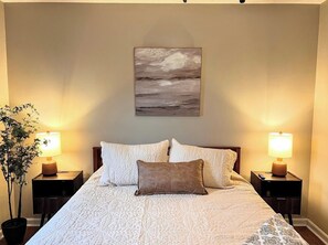 2 bedrooms, iron/ironing board, free WiFi, bed sheets