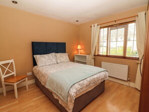 3 bedrooms, individually decorated, individually furnished, free WiFi