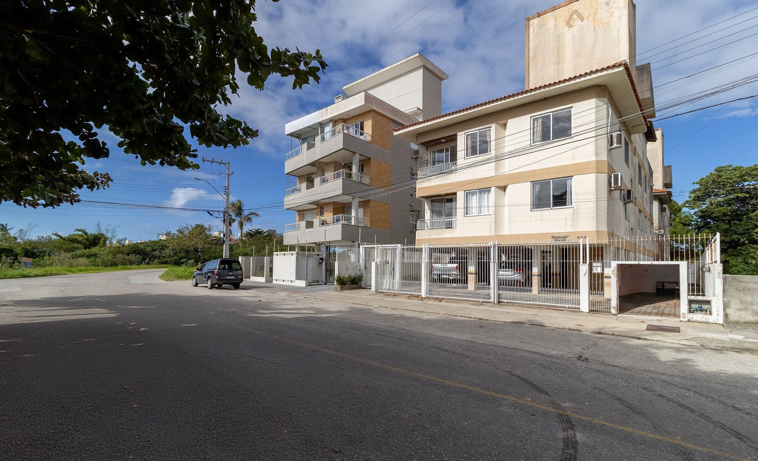 Basic Apartment | Exterior