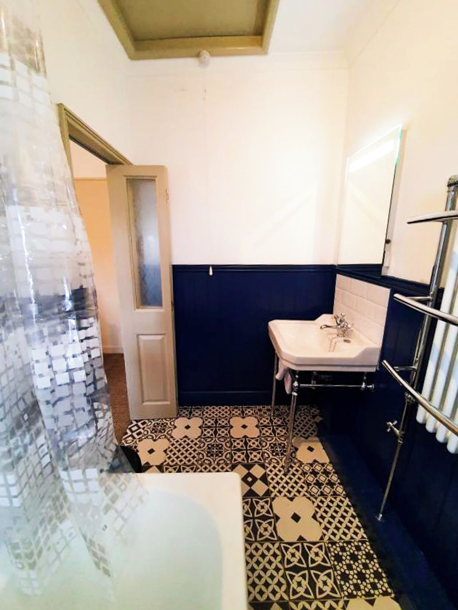 Superior Double Room, Garden View | Bathroom