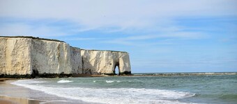 Stunning four bed Beach House with garden and parking