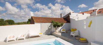 ST Apart 01 in Atouguia da Baleia