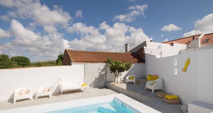 ST Apart 01 in Atouguia da Baleia