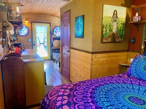 1 quarto, ferros/tábuas de passar roupa, Wi-Fi, roupa de cama