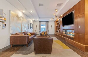 Smart TV, table tennis