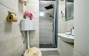 Een douche, een haardroger