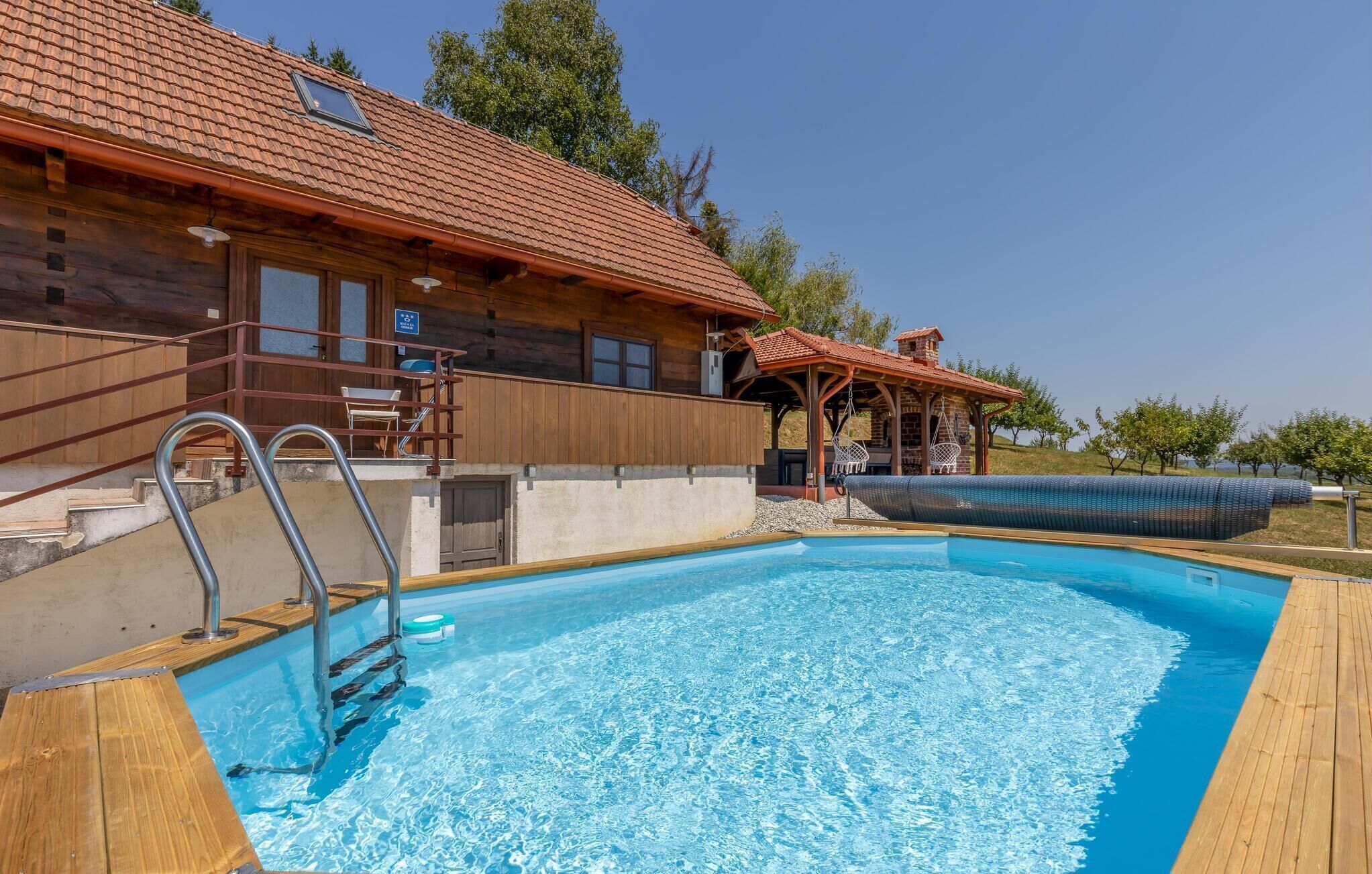 Opvarmet pool