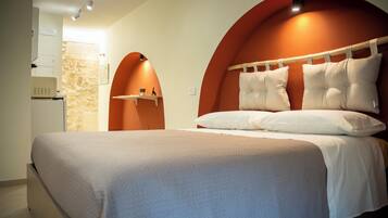 Deluxe Studio | Blackout curtains, free WiFi