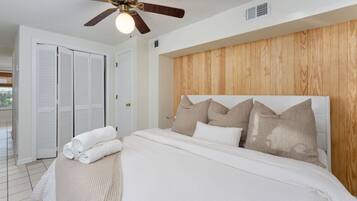 1 dormitori, planxa i posts de planxar, wifi gratuïta i roba de llit