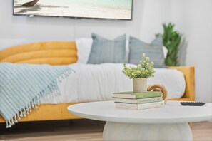 4 slaapkamers, een strijkplank/strijkijzer, gratis wifi, beddengoed