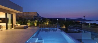 Impresionante casa en Tkon