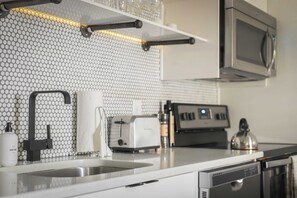 House (1 Bedroom) | Interior