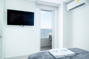 Apartment, Sea View (Piso 18) | Egyptian cotton sheets, premium bedding, down comforters, in-room safe - Torre 811 By Jalo (Cartagena)