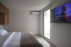 Apartment, Sea View | In-room safe, iron/ironing board, free WiFi, wheelchair access
